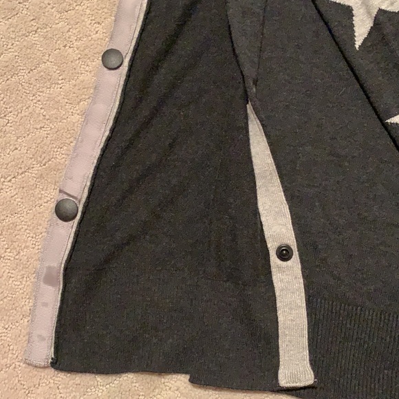 Séraphine nursing sweater used once. Perfect condition! - Picture 2 of 3